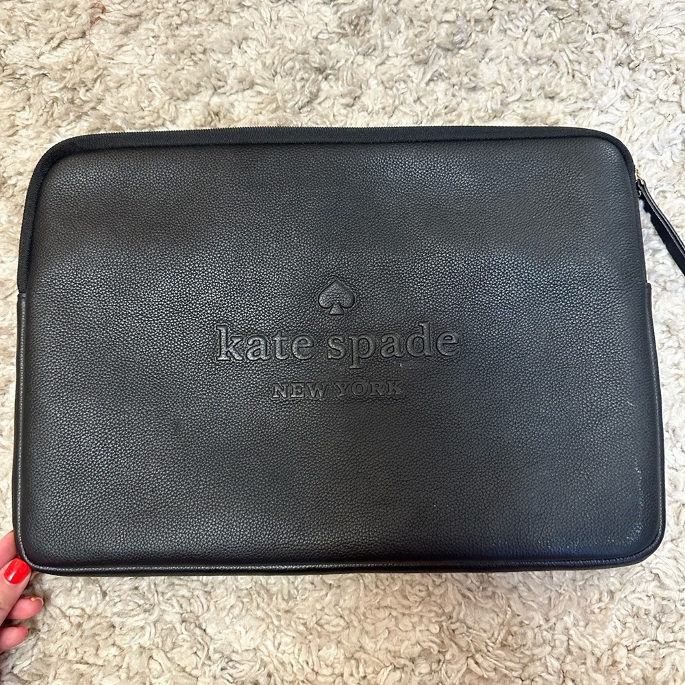Kate Spade Larchmont Avenue Logo 13” Laptop Sleeve - Black